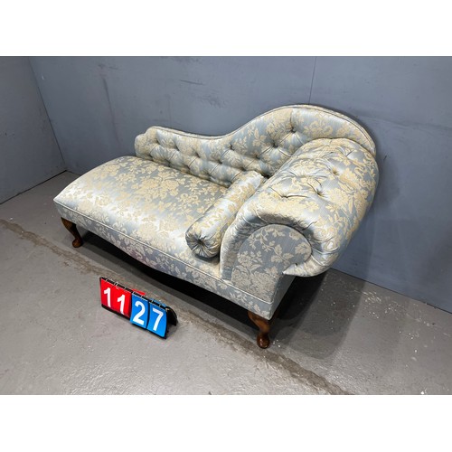 1127 - Victorian style chaise lounge been reupholstered