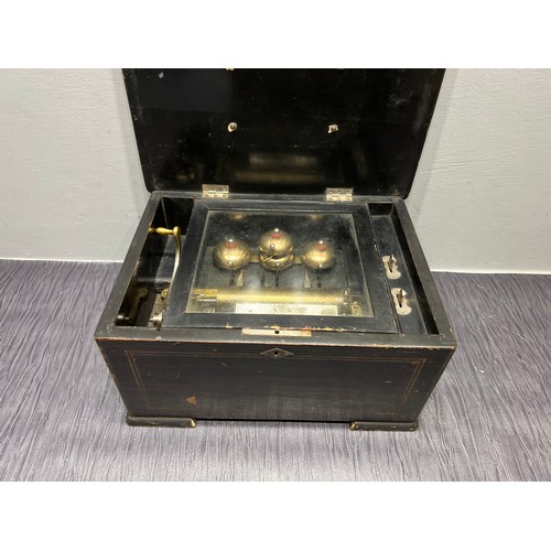 68 - Victorian inlaid music box