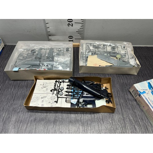 183 - 2 Tamiya + 1 monogram air craft hobby kits