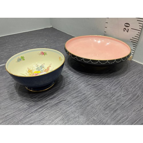 259 - 2 Minton bowls