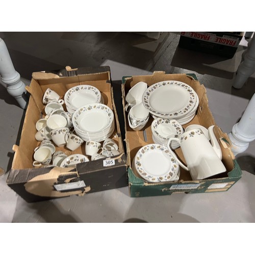 305 - 2 Boxes Alfred meakin springwood tea/dinner ware circa 1975/76