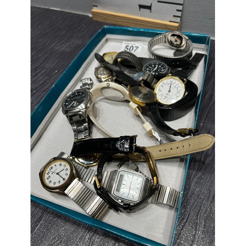 507 - Quantity assorted watches some working, pulsar, accurist etc