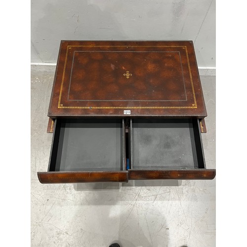 1211 - Vintage book style coffee table with drawers