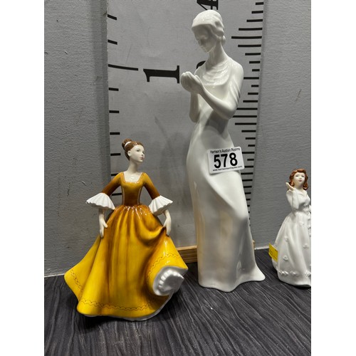 578 - 3 Royal Doulton figures