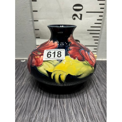 618 - Vintage William Moorcroft vase 'Hibiscus'