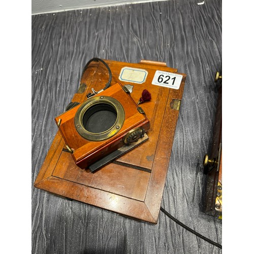 621 - Victorian plate Camera