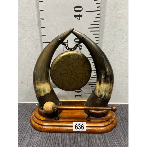 636 - Vintage Horn & Brass Dinner table gong