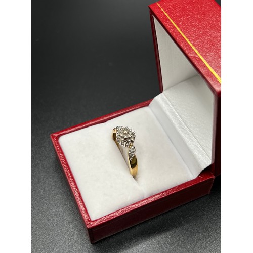 546 - 9ct gold 0.25 carat diamond cluster ring size O/P box not included