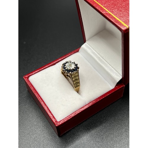 550 - 9ct gold ring 3.5g gross size M box not included