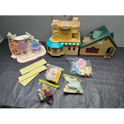 247 - Sylvanian family houses & furniture