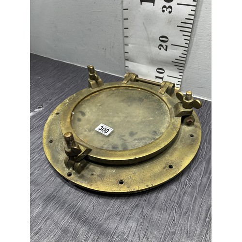 300 - Heavy brass porthole