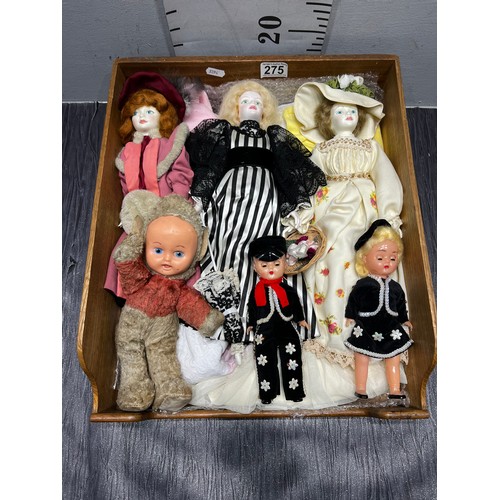 275 - Box vintage dolls