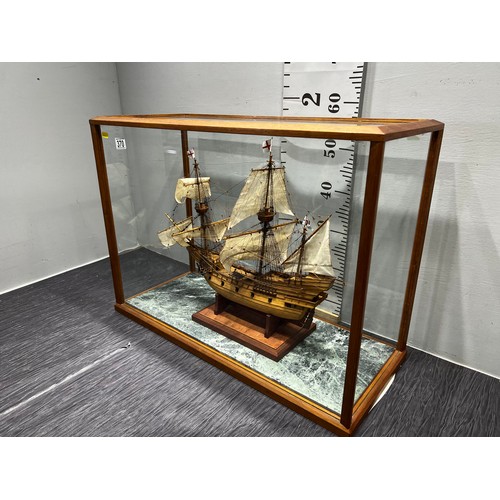 370 - Ship in glass display case