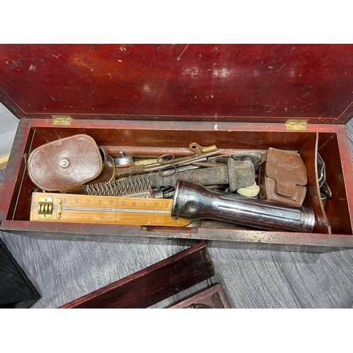 142 - 3 vintage boxes old tools