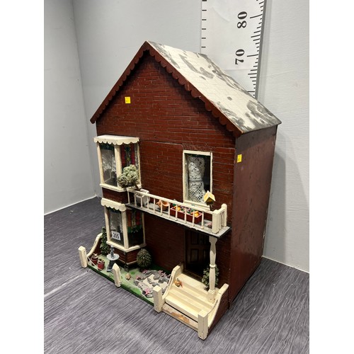 205 - Vintage dolls house + furniture