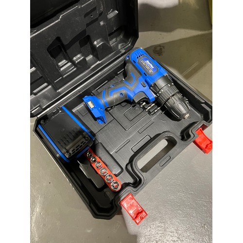 447 - Box tools cordless drill in case, router, combi drill etc