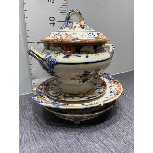 426 - Quantity victorian pottery tureens|plates