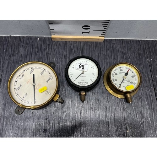 98 - 3 Brass pressure gauges