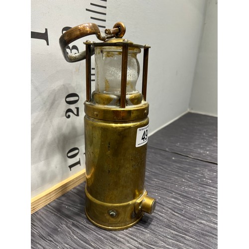 49 - Brass miners lamp stamped McGeoch 0583 900-4090