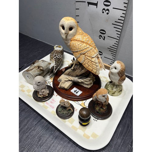 44 - Quantity owl figurines inc large boarder fine arts owl