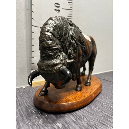 162 - Large heavy bronze buffalo