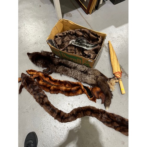 148 - Box fur stoles etc