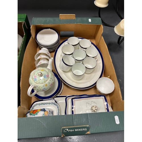 124 - 2 Boxes vintage pottery flo blue etc