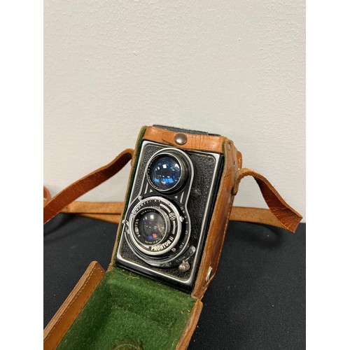 112 - Vintage box camera in brown leather case