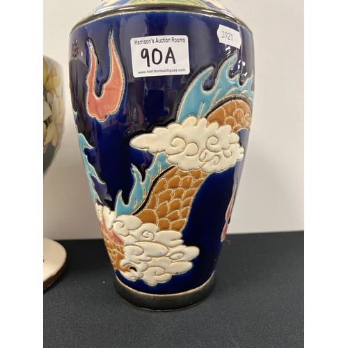 90A - Oriental vase and decorative vase