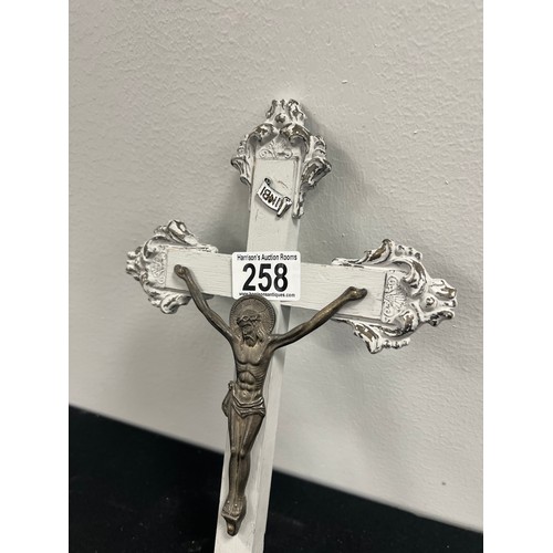 258 - Metal crucifix on cross