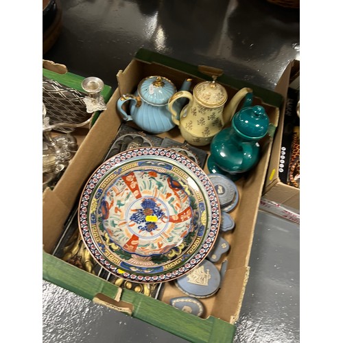 235 - Box pottery + box silver plate