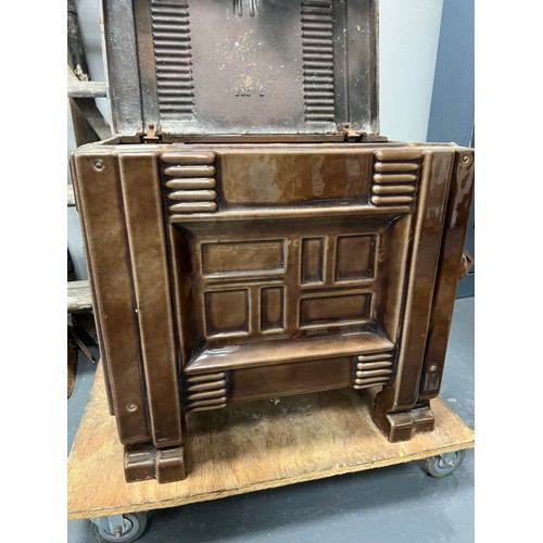 228 - Art deco heavy cast iron stove