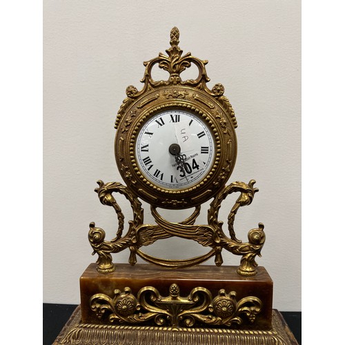 304 - Late Edwardian marble base mantle clock working