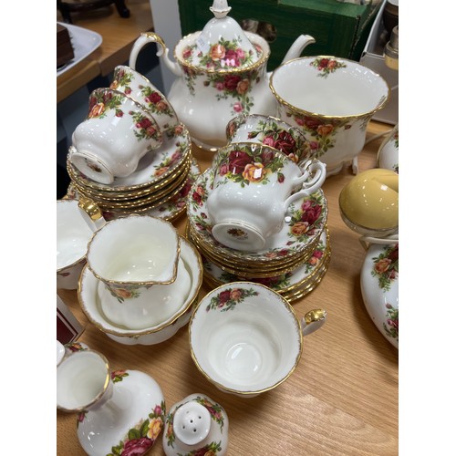 528 - Royal Albert country rose china tea set + salt/pepper pots, phones etc