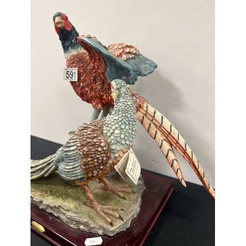 591 - Art sculpture of birds