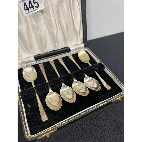 445 - Set 6 silver spoons in case