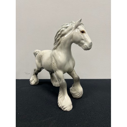 404 - Beswick 'dapple grey' shire horse