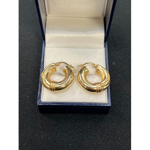 460 - Pair 9ct gold earrings 3.7g