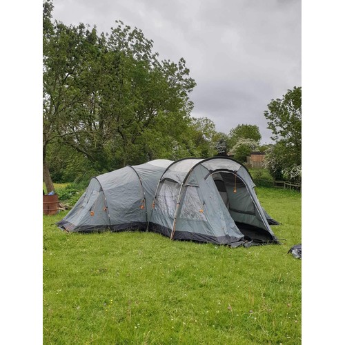 153 - Vango kura 800 DLX, 8 berth tent ground sheet cost £350 new