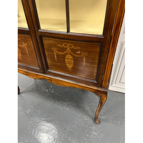 1268 - Edwardian inlaid display cabinet