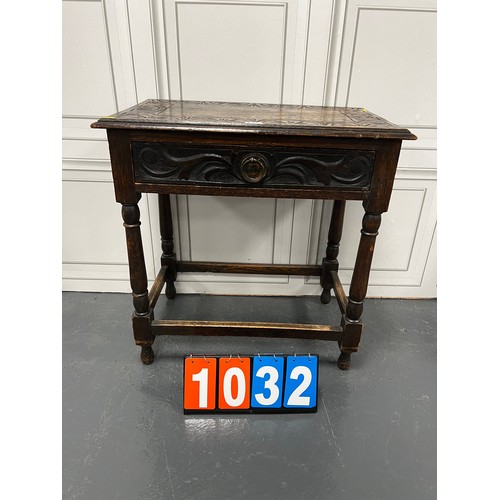 1032 - Period oak carved hall table