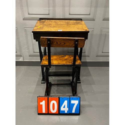 1047 - Victorian oak childs school desk & chair