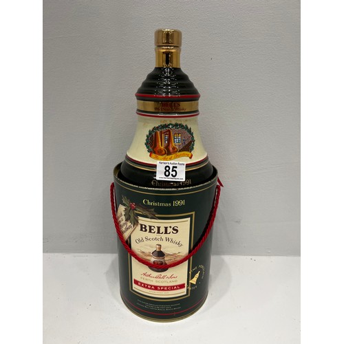 85 - Christmas Edition 1991 Bell Whiskey Decanter in tin unopened