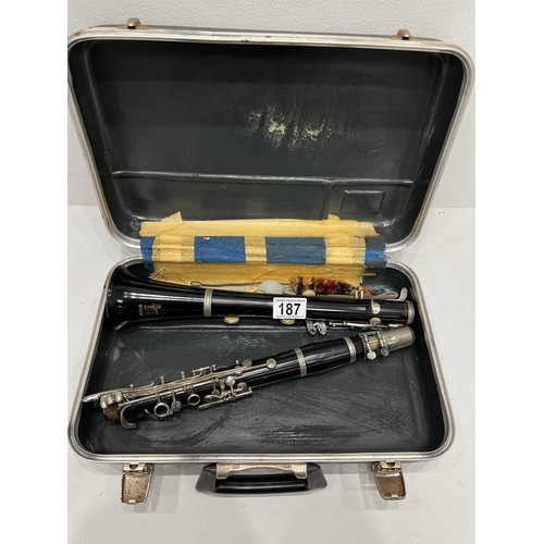 187 - Vintage Boosey & Hawkes Regent Clarinet in case