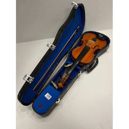 177 - Vintage Violin /Bow in case