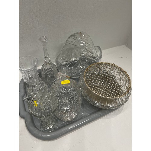 110 - Cut glass decanter on stand + tray cut glass, tray not inc