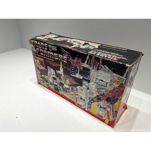 349 - Boxed Transformer Autobot Battle Station