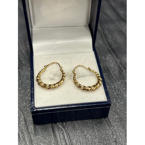 526 - Pair 9ct Gold Earrings .9g