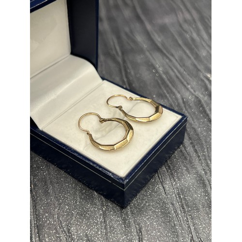 524 - Pair 9ct Gold Earings 1.6g