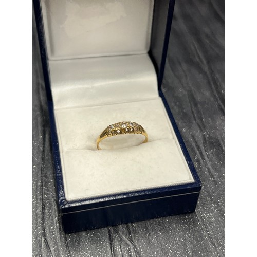 520 - 18ct Gold 5 stone Diamond Ring Size N  1.5g gross